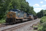 CSXT 464 Leads M426 at Swamscott St. 